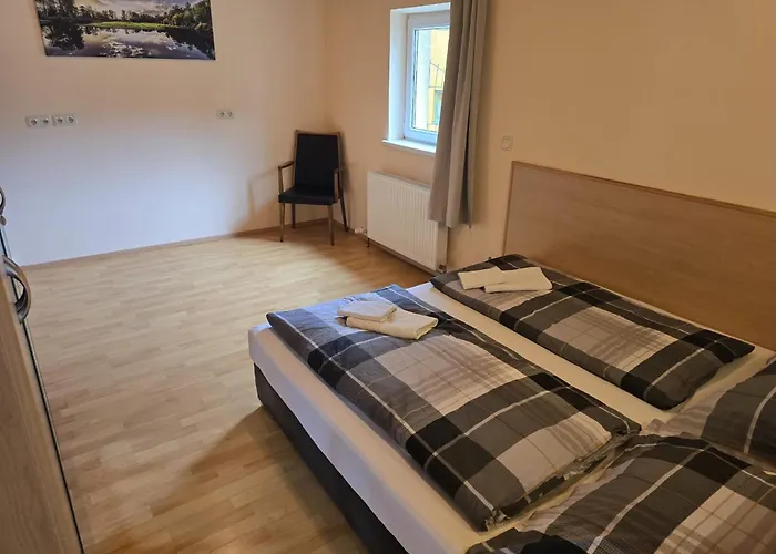 Goisernblick - Bei Hallstatt 4*